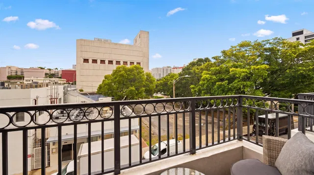 The Prado Unit 315 photo 25