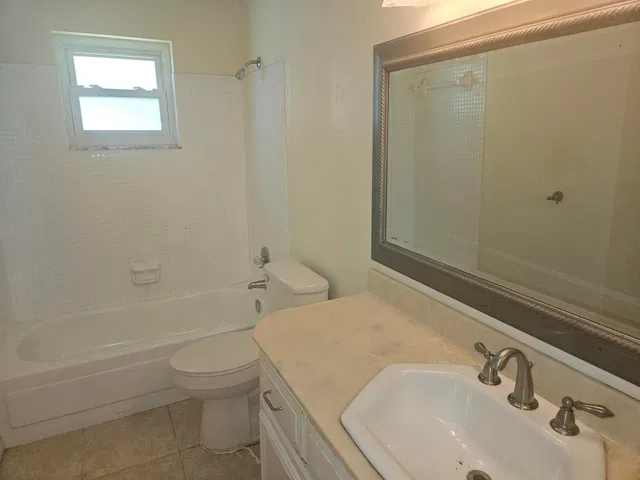 Residence photo 11