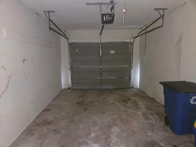 Residence photo 12