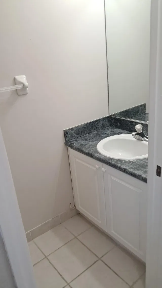 Residence photo 8