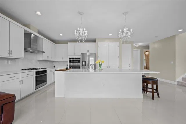 Residence photo 4