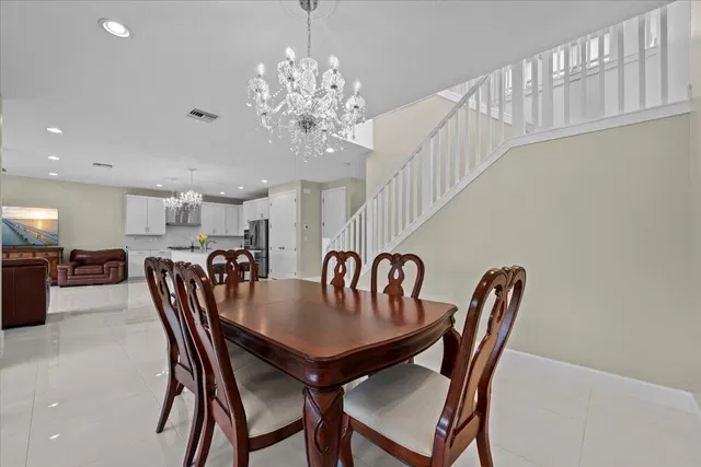 Residence photo 11