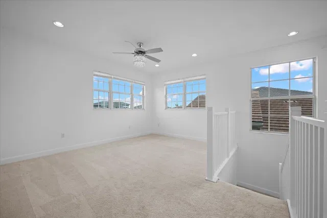Residence photo 16