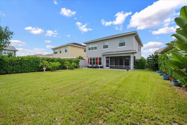 Residence photo 31