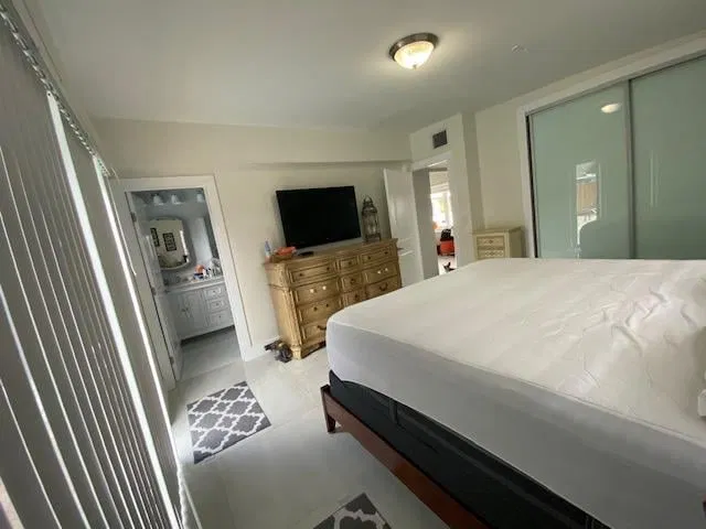 Residence photo 12