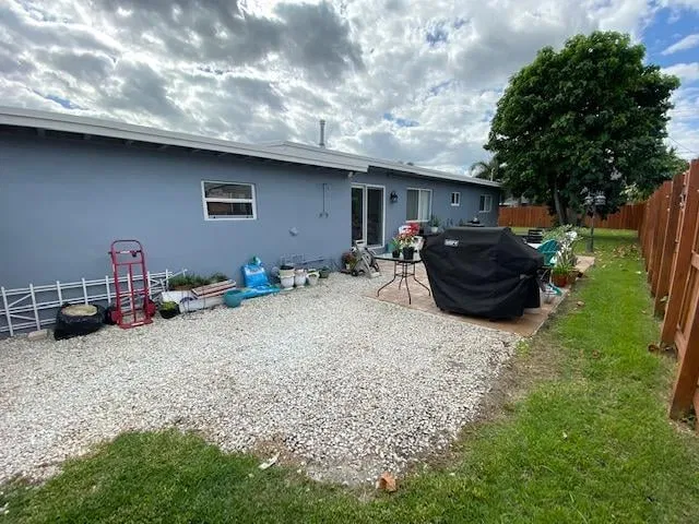 Residence photo 26