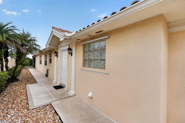 Residence photo 5