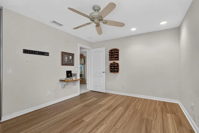 Residence photo 15