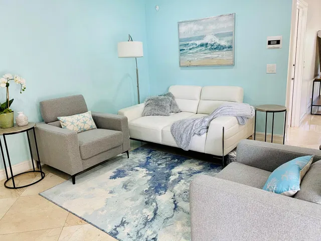 Residence photo 4