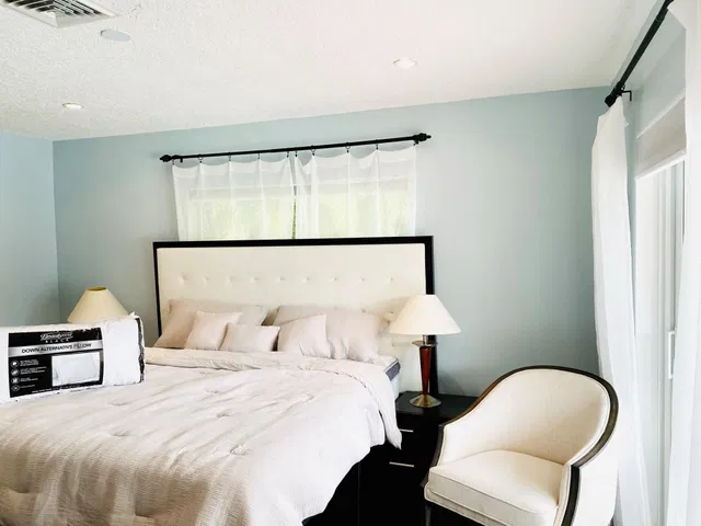 Residence photo 11