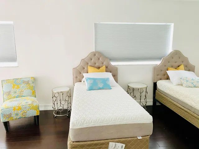 Residence photo 20
