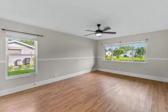 Residence photo 13