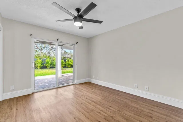 Residence photo 21