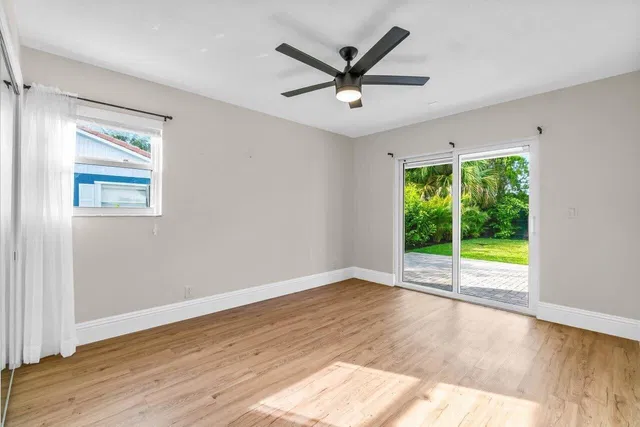 Residence photo 24