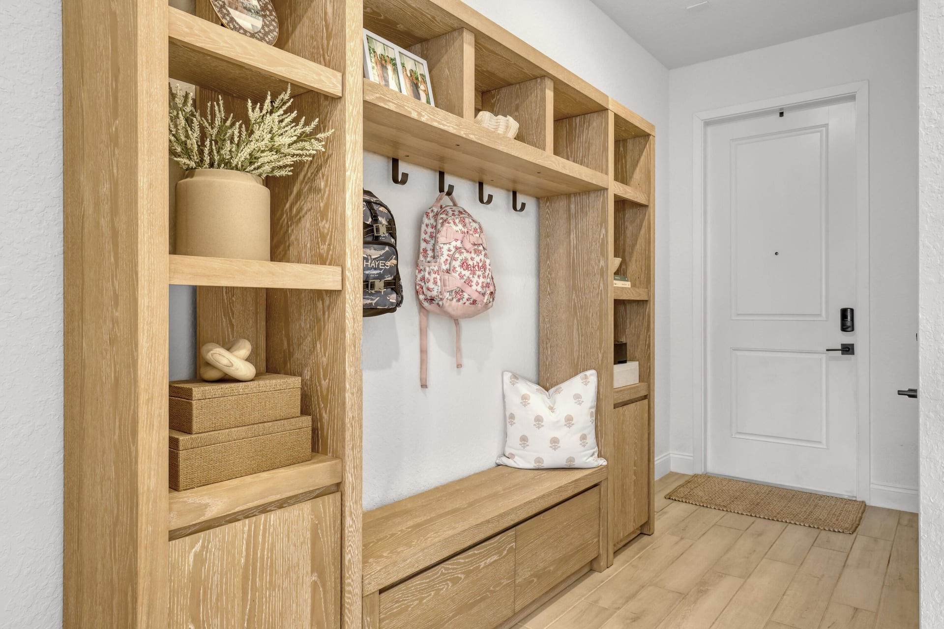  Residence photo 5