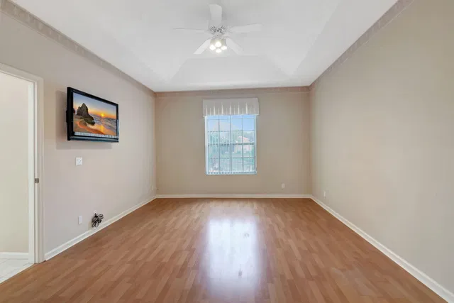 Residence photo 26