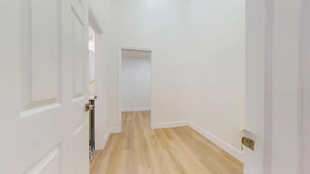  Residence photo 23