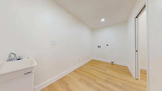  Residence photo 26