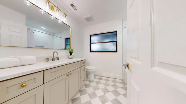  Residence photo 27