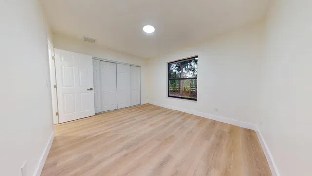 Residence photo 33