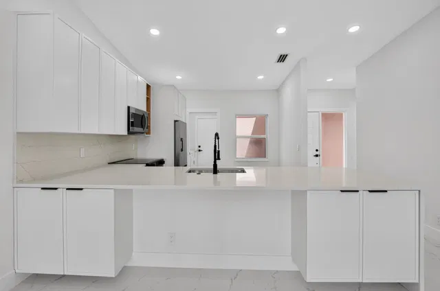 Residence photo 14