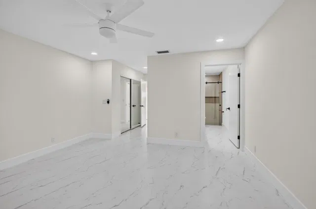 Residence photo 18