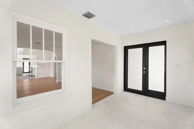 West Palm Beach Residence photo 15