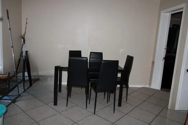  Residence photo 5