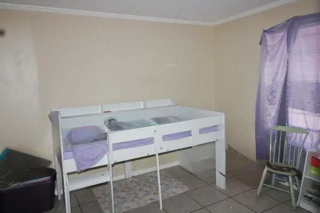  Residence photo 9