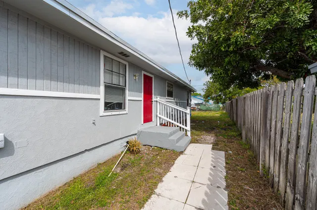  Residence photo 18