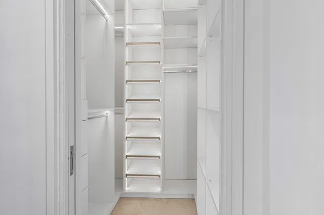 Residence photo 27