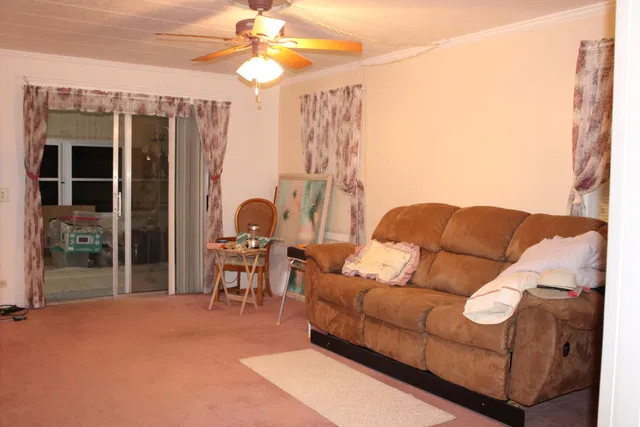 Residence photo 5