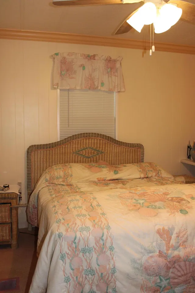 Residence photo 8