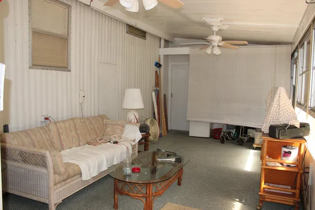 Residence photo 20