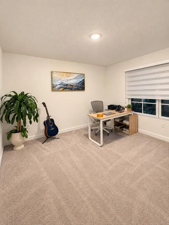 Residence photo 23
