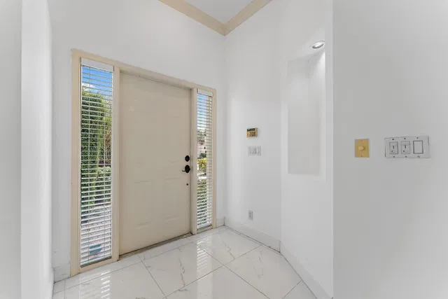 Residence photo 4