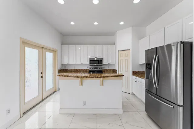 Residence photo 10