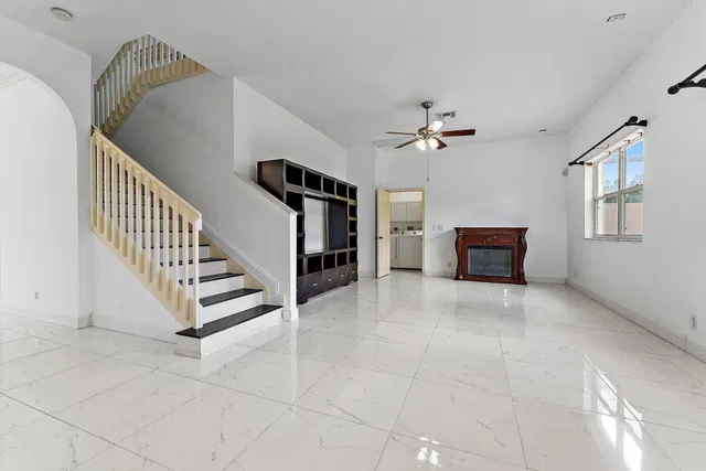 Residence photo 15