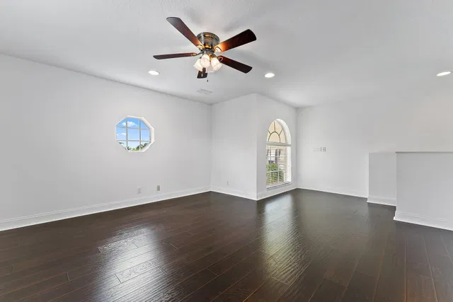 Residence photo 20