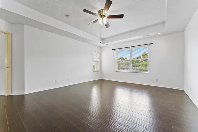 Residence photo 23