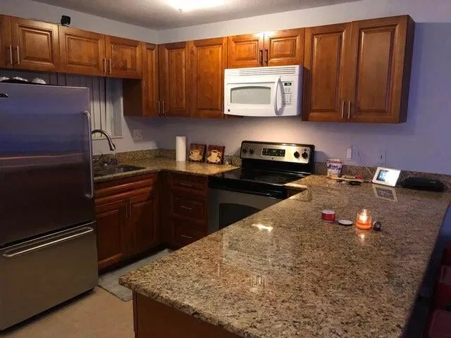 Unit 106 photo 4