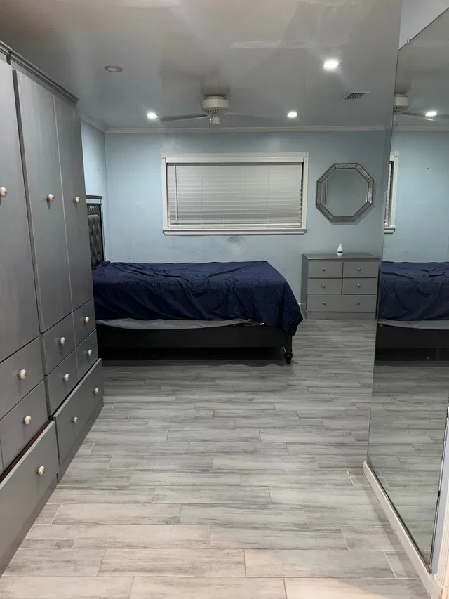 Residence photo 3