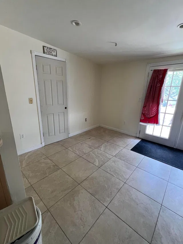 Residence photo 8