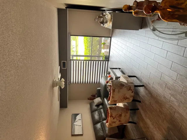  Unit 111 photo 27
