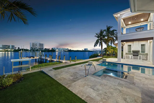 Residence photo 4