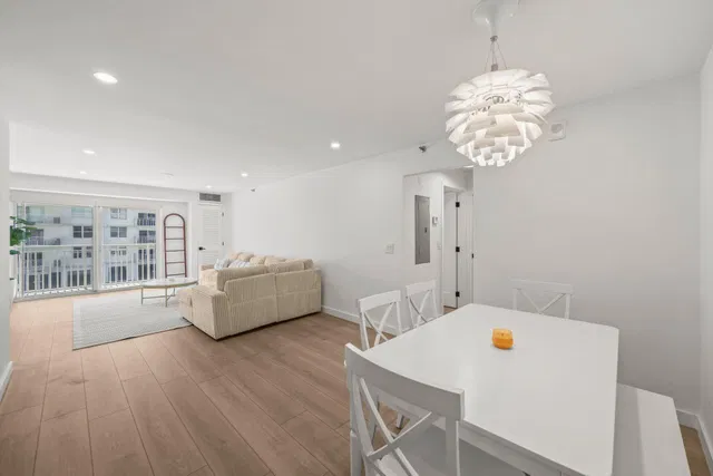 Unit 203 photo 6