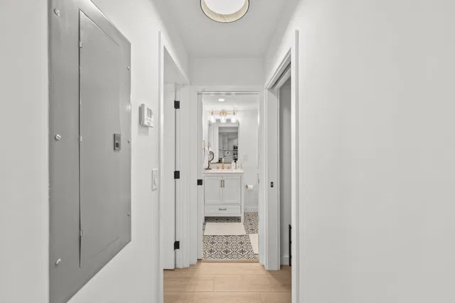 Unit 203 photo 13