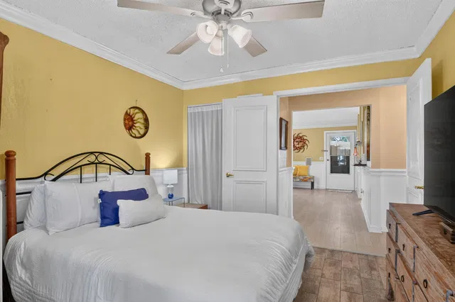 Residence photo 26