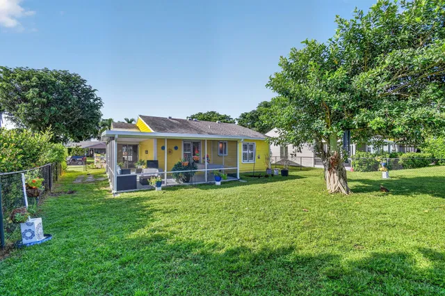 Residence photo 36