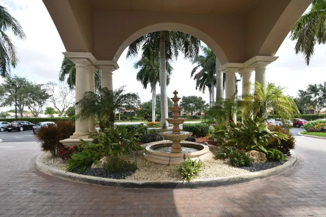 Residence photo 69